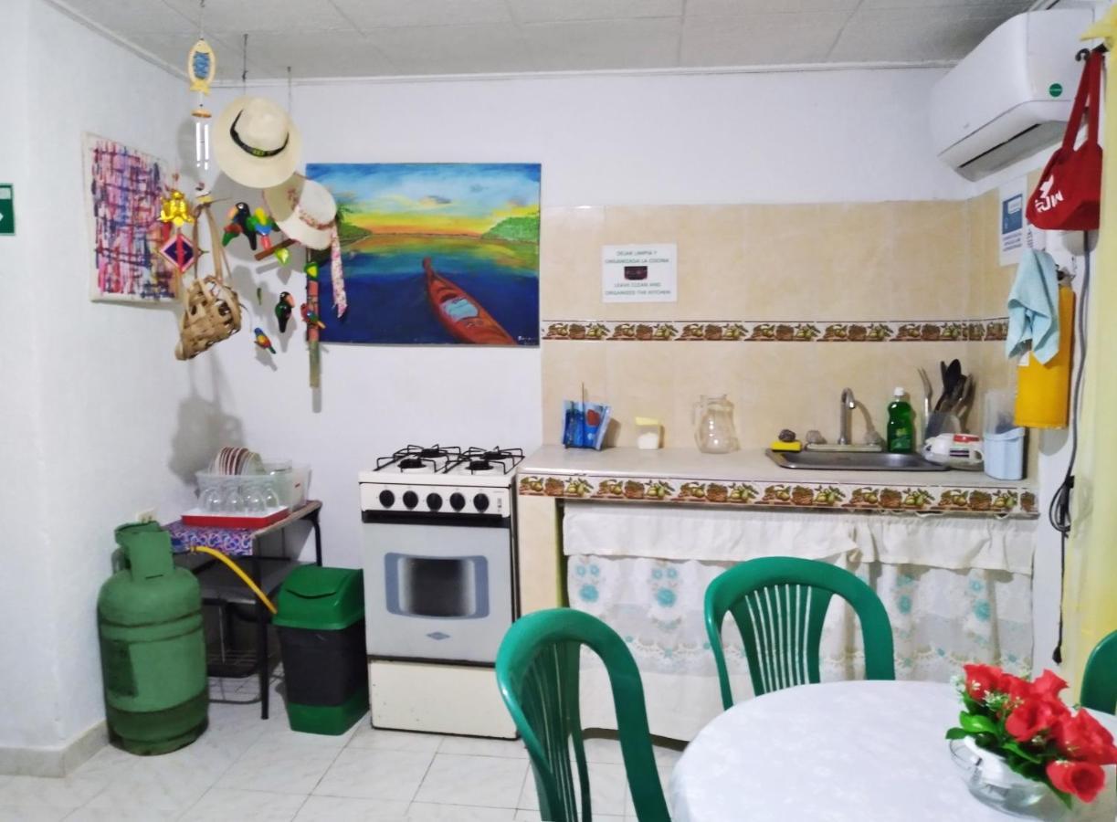 Posada Miss Maty Batista San Andres  Exterior photo
